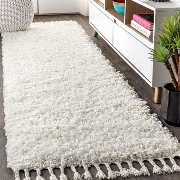 JONATHAN Y MCR100A-28 Mercer Shag Plush Tassel White 2 ft. x 8 ft. Runner Rug