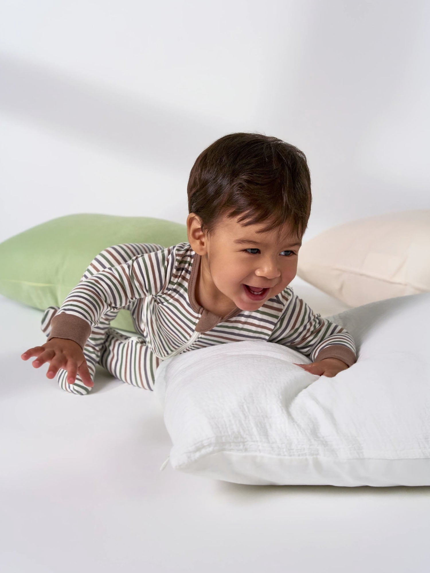 Gerber Baby Neutral Sleep N´ Play 2-Way Zipper Footed Pajamas, 4-Pack, Sizes, Newborn - 6/9 Months