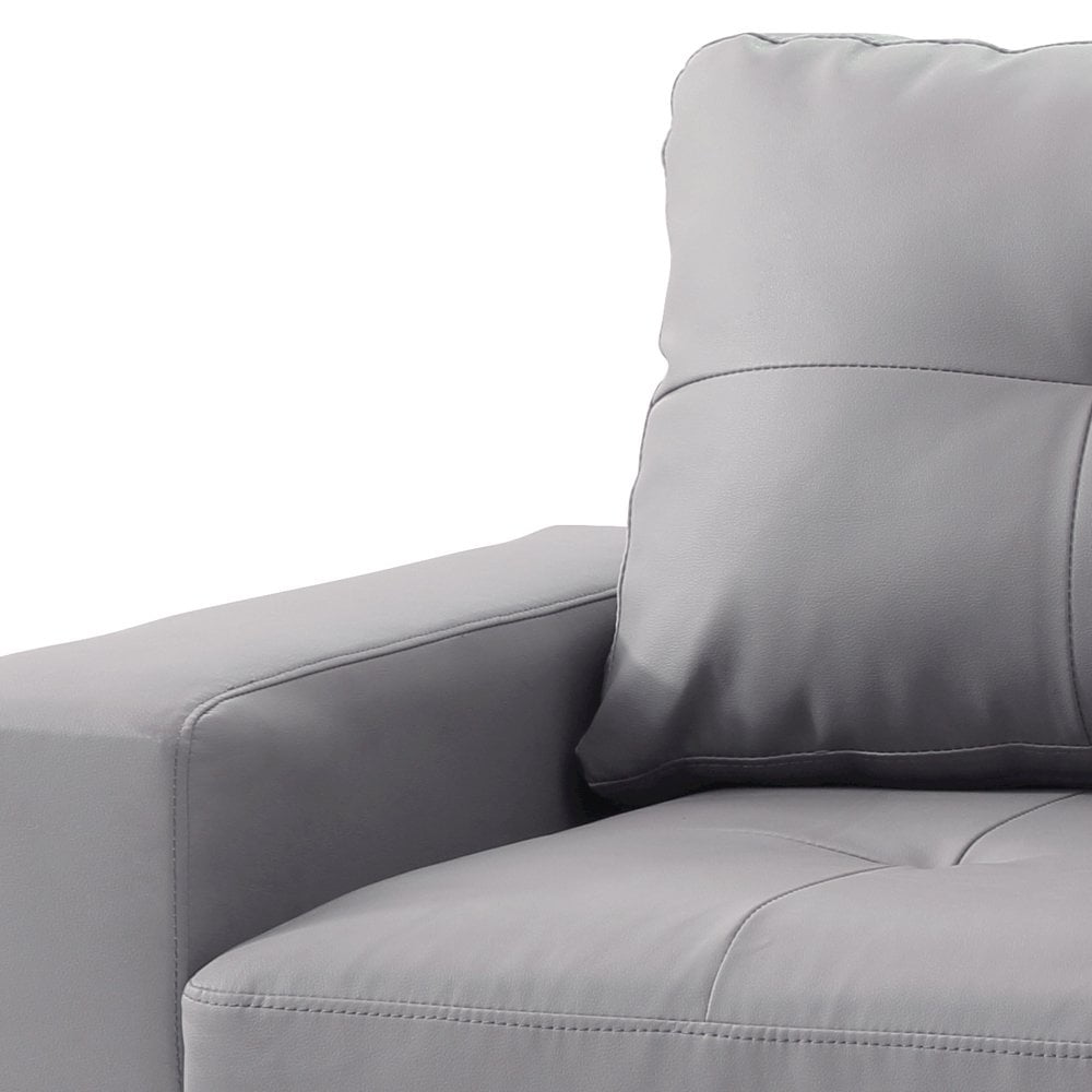 Glory Furniture Newbury Loveseat in Gray Color