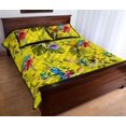 thumbnail image 3 of Juego de cama acolchado con estampado de loros de colores, 3 of 5
