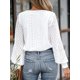 thumbnail image 3 of Blusas de mujer con escote en V, encaje festoneado, mangas largas de encaje, puños con banda, camisa elegante y chic, color blanco，yo, 3 of 5