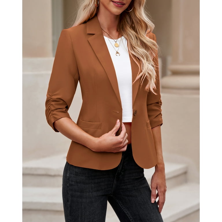 6 Stylish Blazer Outfits for Women - How to Wear a Blazer