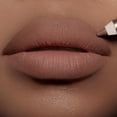 thumbnail image 4 of Lápiz Delineador de Labios Charlotte Tilbury Lip Cheat Nude Rosado, 4 of 7