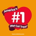 thumbnail image 2 of Cat Treats Hartz Delectables Squeeze Up, productos sin mariscos, 72 x 15 ml, 2 of 8