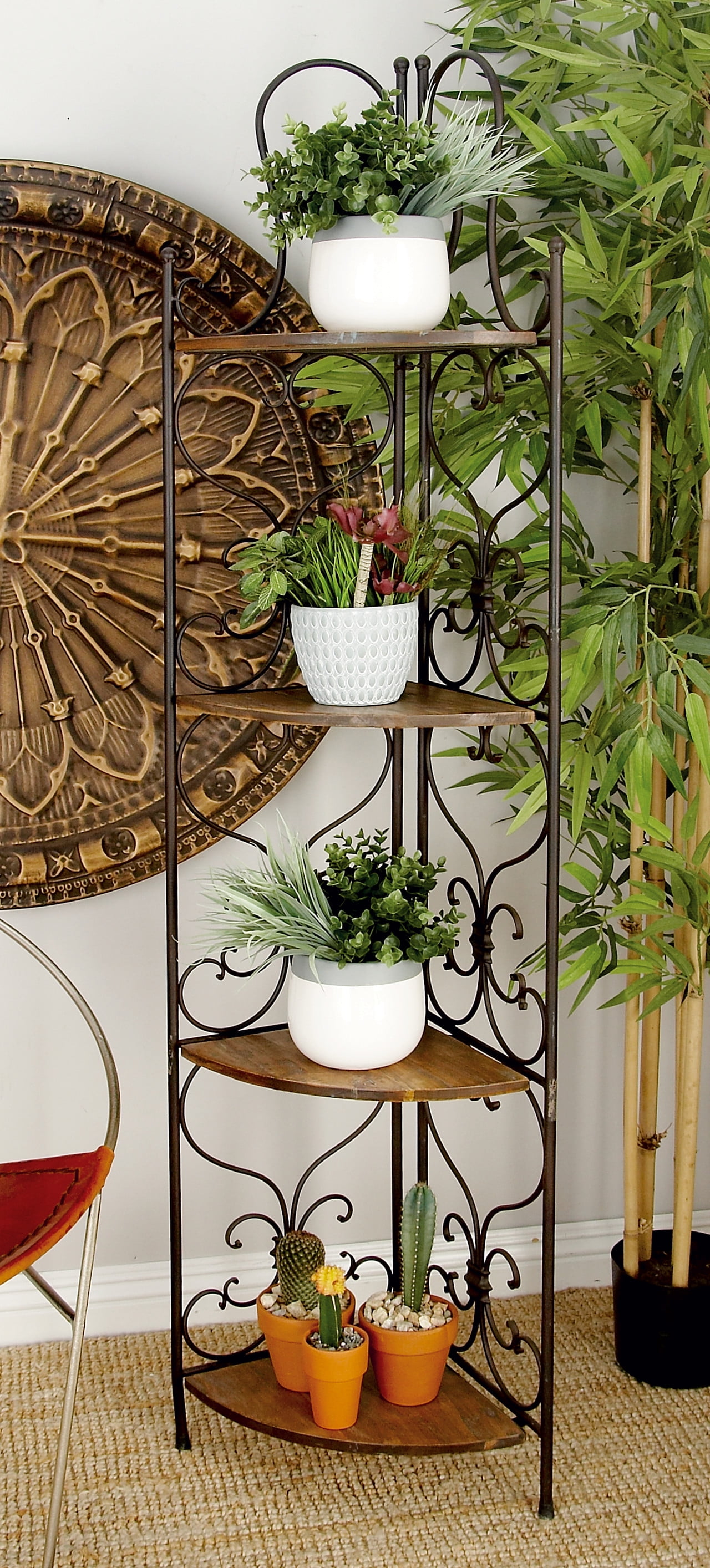 Decmode Tall Metal & Wood Corner Shelf, Outdoor Shelving, Farmhouse