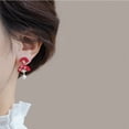 thumbnail image 2 of Pendientes de estilo chino con forma de abanico irregular rojo, diseño único, pendientes de novia, pendientes de hada para cheongsam, accesorio versátil, 2 of 6