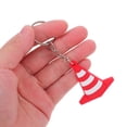 thumbnail image 3 of 10 mini llaveros de cono de tráfico: divertidos colgantes de PVC con forma de cono de carretera para fiestas, mochilas, llaves de coche y actividades al aire libre., 3 of 5