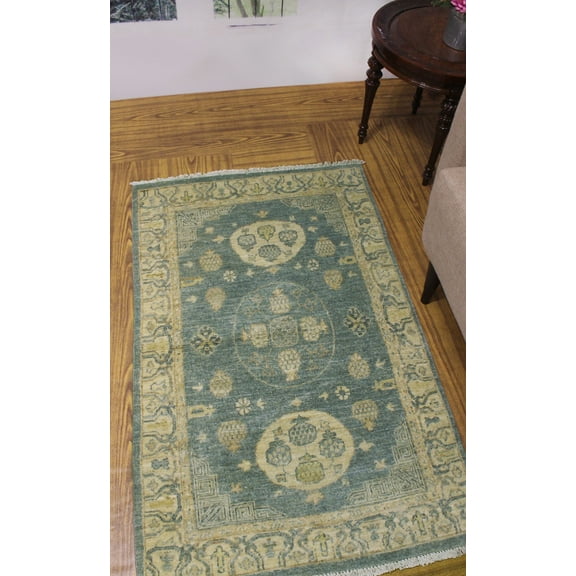 Yousafi Perizat Grey/Ivory Rug, 2'10" x 4'8"