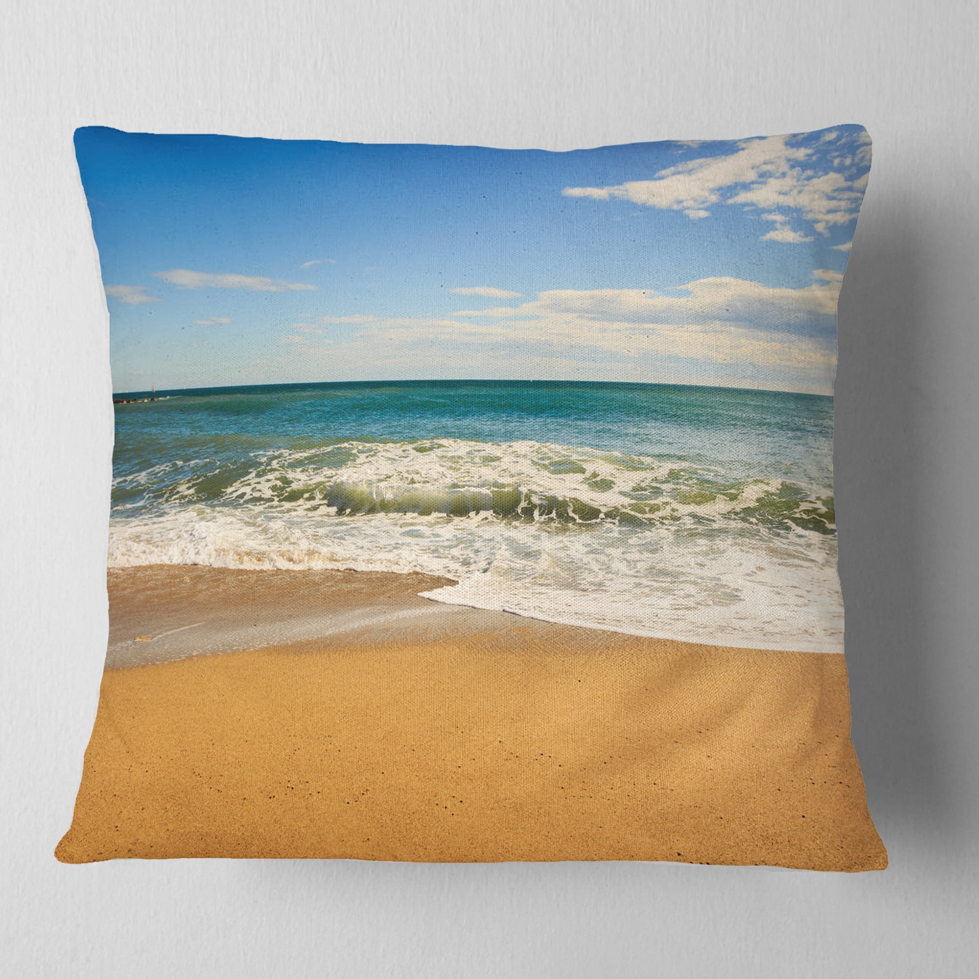 Designart Daylight Relaxation - Landscape Photography Throw Pillow - 16x16