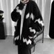 thumbnail image 5 of Suéter de punto, chaqueta para hombre, cárdigan con cuello en V, ropa para hombre, abrigo de rayas negras, ropa de otoño coreana, jersey informal de gran tamaño, algodón divertido, 5 of 5