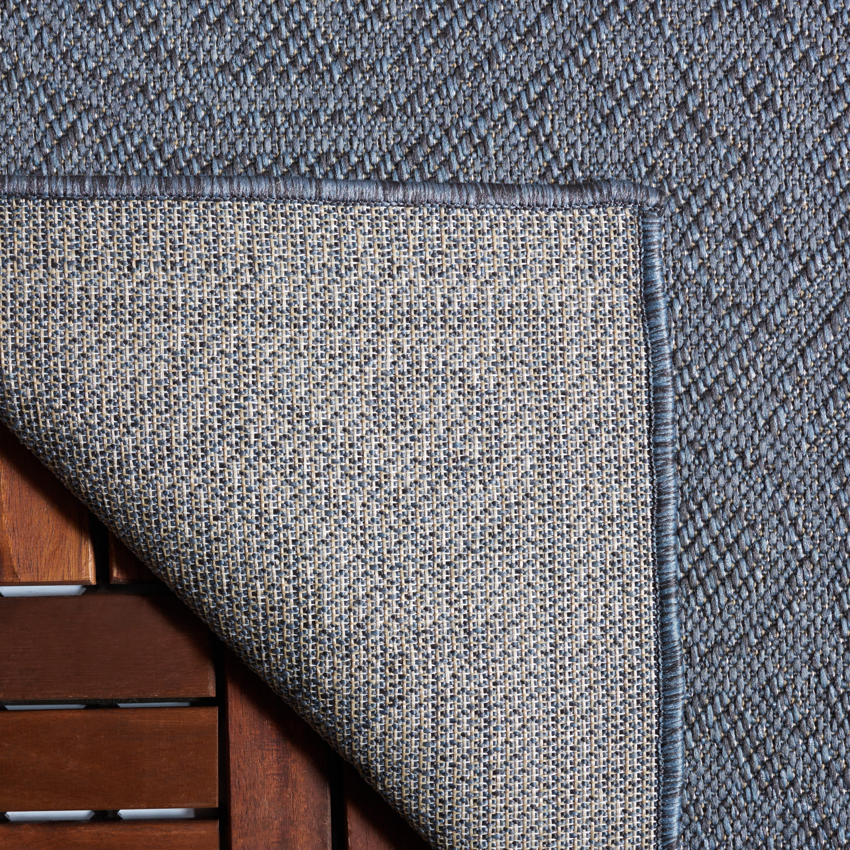 SAFAVIEH Machine Washable Rug Indoor/Outdoor Bermuda Collection - Bermuda Terrance Geometric Indoor/Outdoor Area Rug, Navy, 8' x 10'