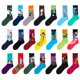 thumbnail image 2 of Calcetines de estilo europeo y estadounidense, calcetines con pintura al óleo con personalidad creativa, calcetines altos de algodón para otoño e invierno, 2 of 5