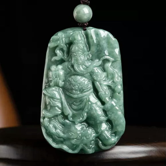 HOOUN Burmese Jade Guan Yu Pendant Necklace Jewelry Natural Green Emerald Jadeite