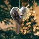 thumbnail image 5 of Adornos De Corazón Disco Decoración Para Bodas Colgante En Forma De Corazón, 5 of 5