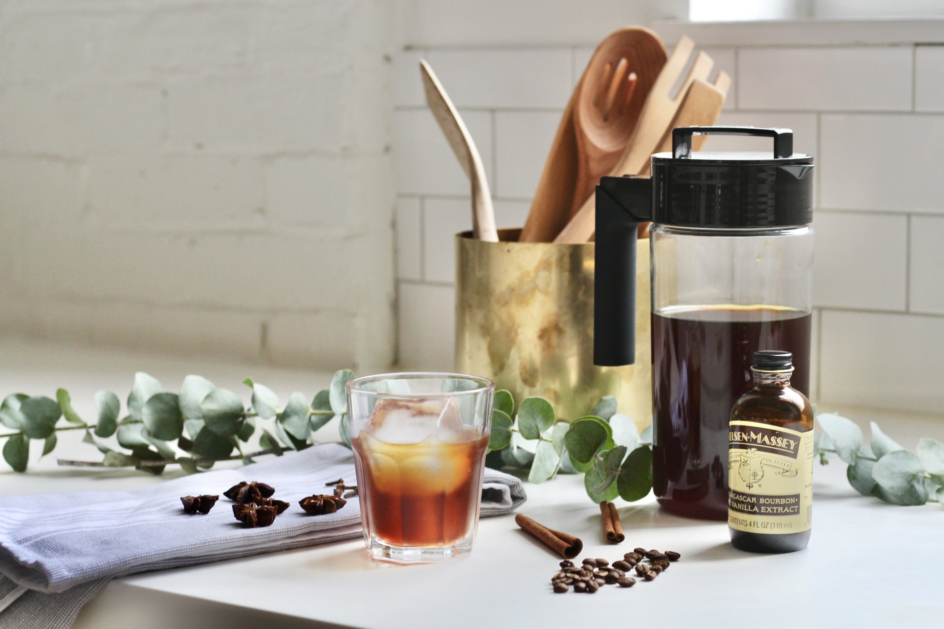 YAHOO! LIFESTYLE: These Highly Rated Cold Brew Coffee Makers Will Save –  Takeya USA