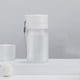 thumbnail image 1 of Botella de agua deportiva de gran capacidad, portátil, para exteriores, para estudiantes y parejas, con infusor de té, taza de té de flores, botella de agua de plástico, taza de agua deportiva., 1 of 6