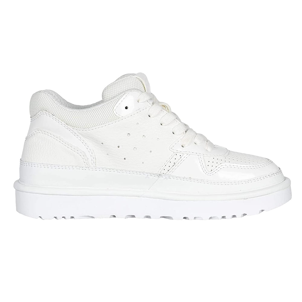 saucony myntra