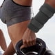 thumbnail image 5 of Muñequera Kettlebell, muñequera ligera, muñequera ajustable, muñequera para levantamiento de pesas, entrenamiento físico, 5 of 9