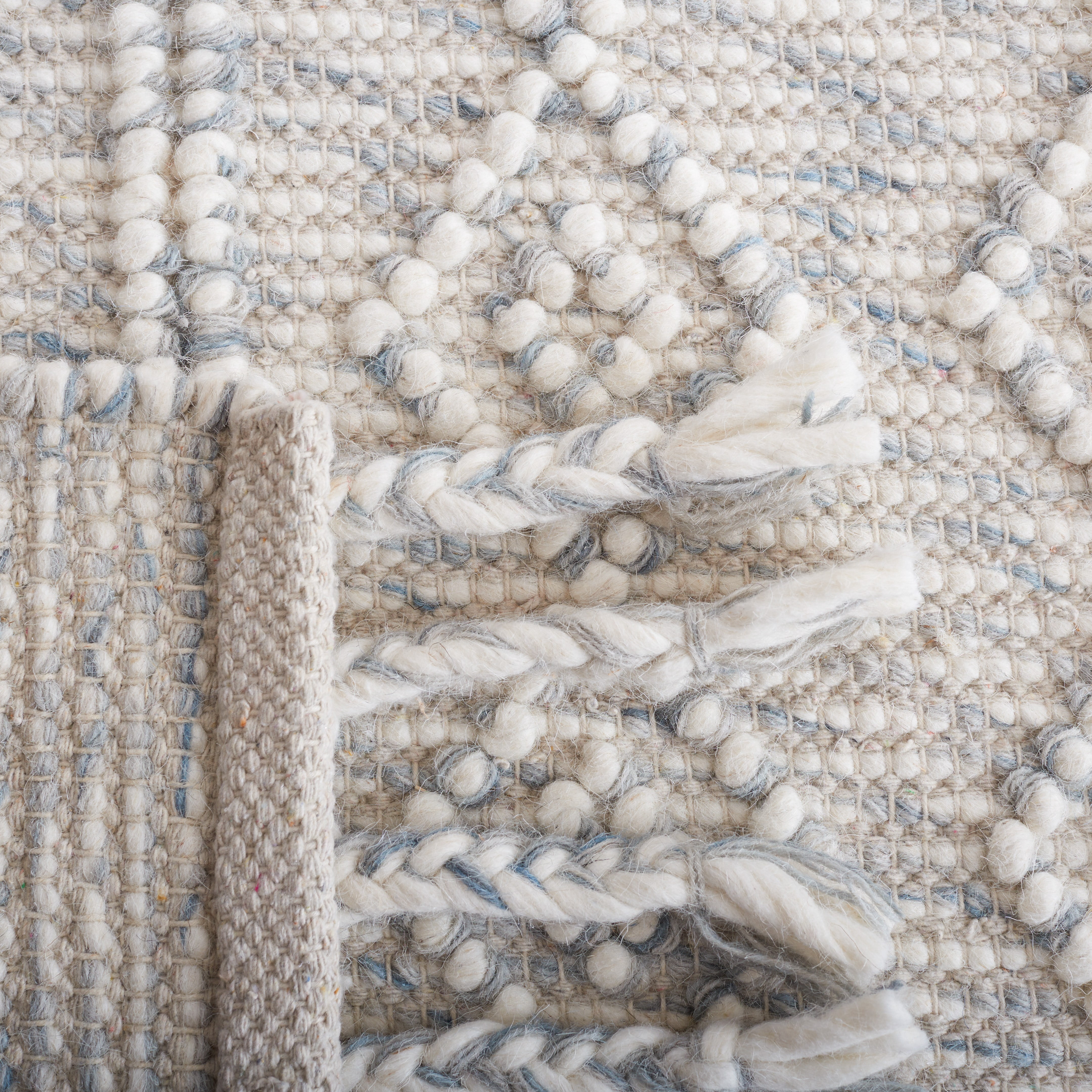 Safavieh Natura Liana Southwestern Runner Rug, Gray/Ivory, 2'3" x 9'