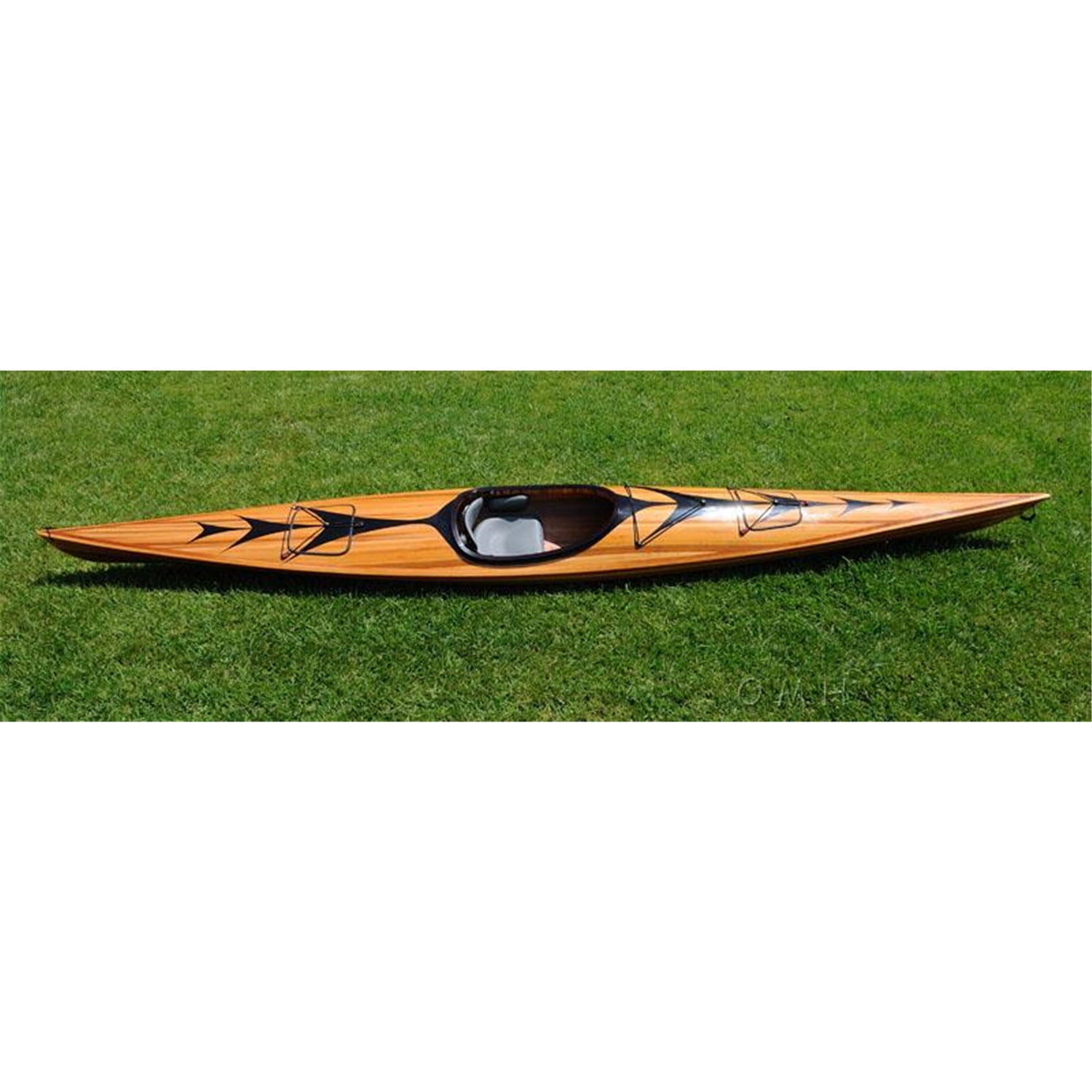 Kayak with arrows design 17 feet