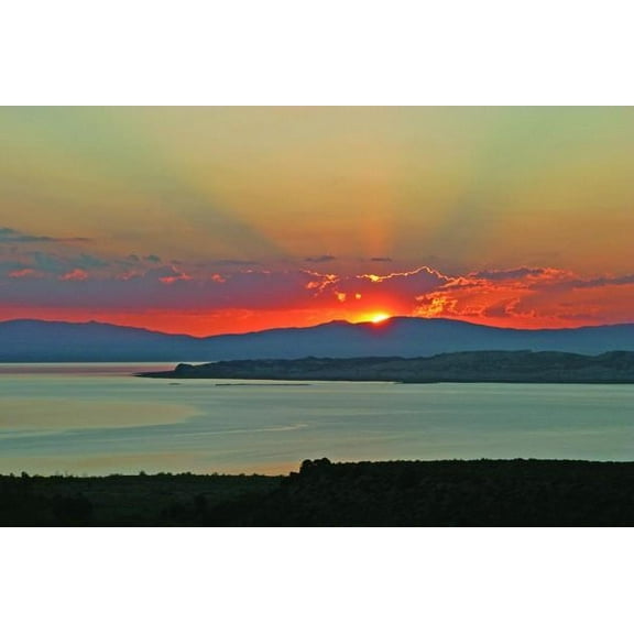Hogan Sunset I Wall Decal
