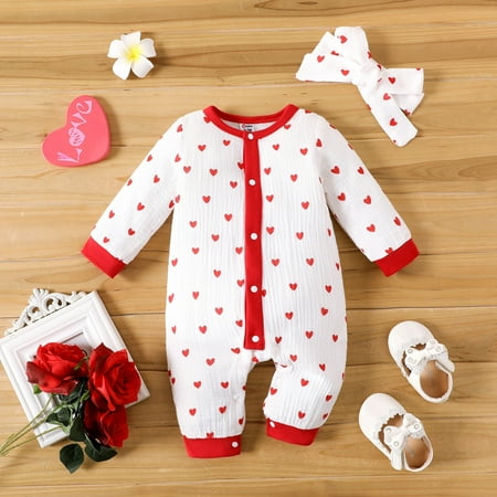 

PatPat Infant Baby Girls Crepe Heart Printed Snap up Jumpsuit Long Sleeve Infany Boys Girls V-Day One Piece Bodysuit Romper with Headband 0-18Month