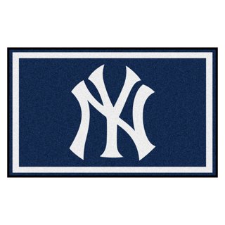 MLB Mickey Mouse Beach Towel MLB Team: New York Yankees : : Home &  Kitchen