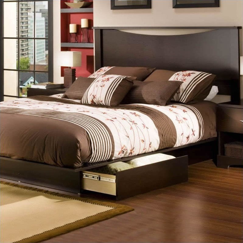 Как правильно подобрать кровать. Кровать Модерн. Кровать двуспальная Модерн. Декор кровати Модерн. Спальник мебель.