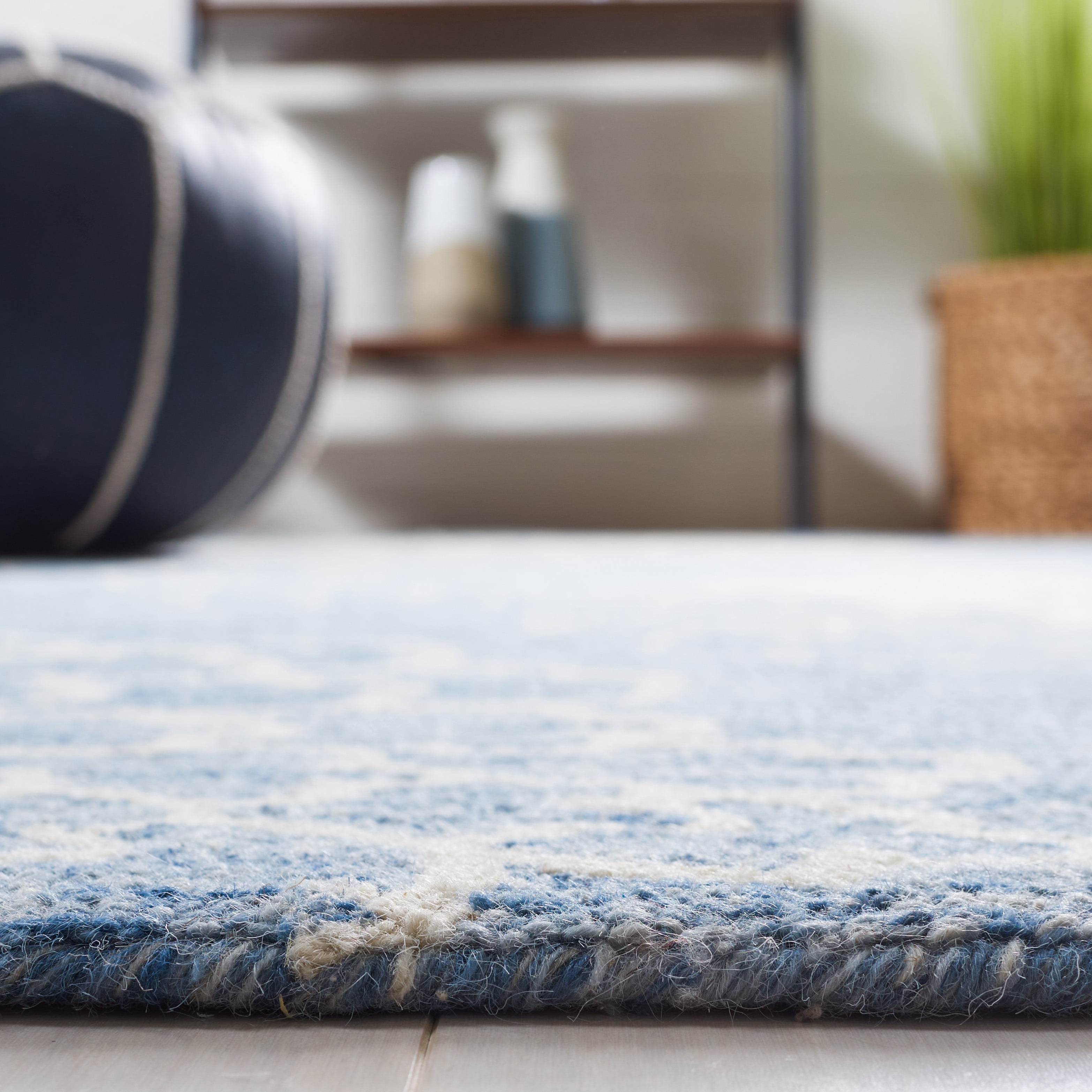 Safavieh Jardin Clara Floral Wool Runner Rug, Blue/Ivory, 2'3" x 9'