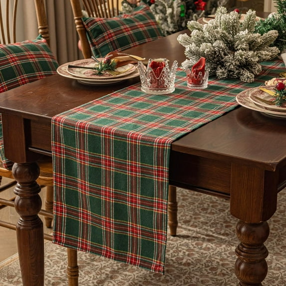 mubwai Christmas Checkered Tartan Table Runner - Green Buffalo Plaid Xmas Stain Resistant Washable Table Decoration for Dining/Parties/Holiday Decor, 13 x 71 Inch