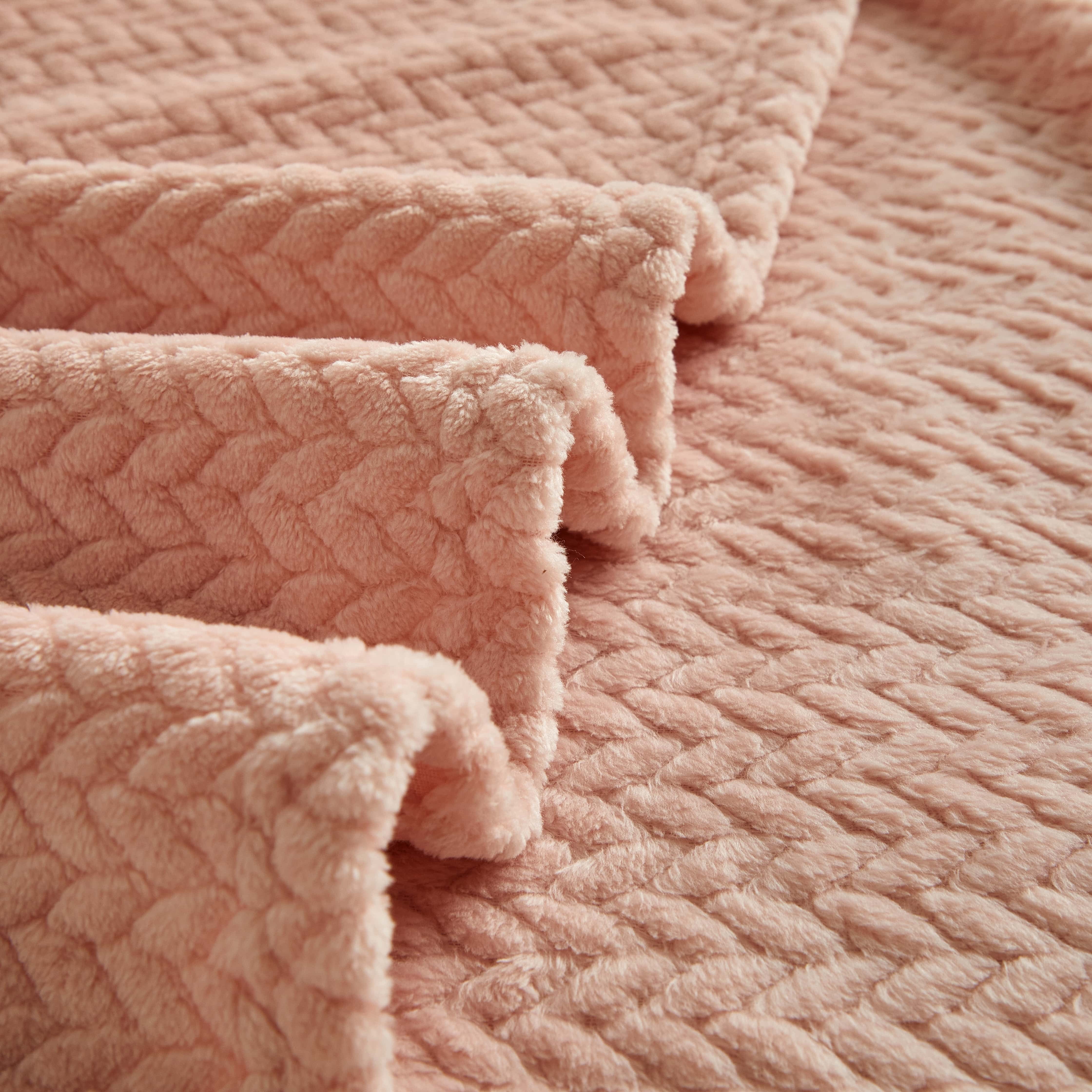 Mainstays Plush Textured Blanket, Pink Blush, Full/Queen 90" x 90", All Ages