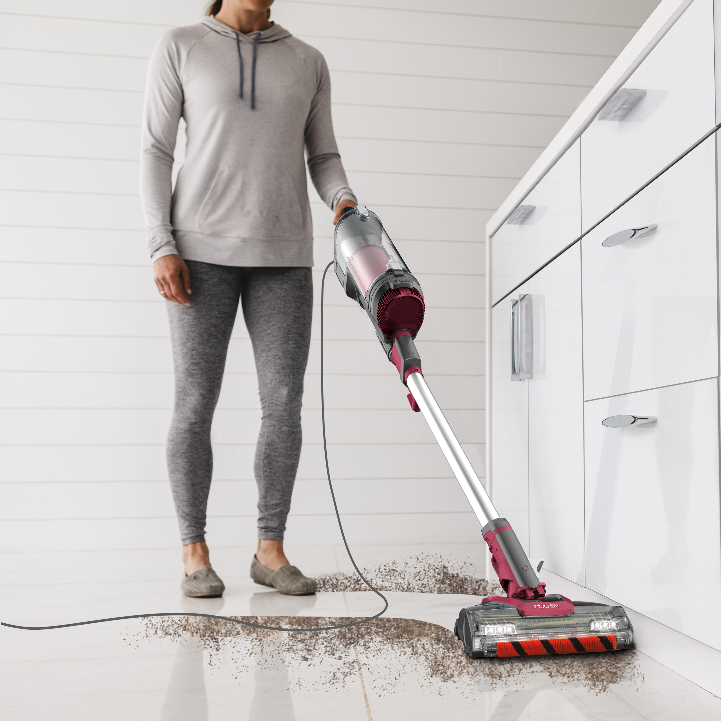 Shark Apex Uplight Lift-Away Duo Clean with Self-Cleaning Brushroll Corded Vacuum, LZ600 - image 2 of 9