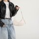 thumbnail image 2 of Bolso Diseñador Cuero Vegano Axilas Axila, 2 of 9