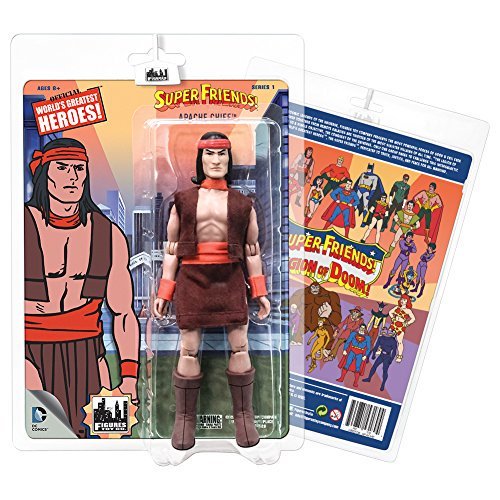 super friends figuras de acción retro de 8 pulgadas serie 1: jefe apache figura de 8 pulgadas estilo retro con atuendo de tela auténtico en empaque plástico resellable; vista frontal centrada con chaleco y falda marrón, brazaletes y cinturón rojos, botas altas y tarjeta trasera ilustrada con otros héroes de DC; también suele usarse para exposición en vitrinas coleccionistas.