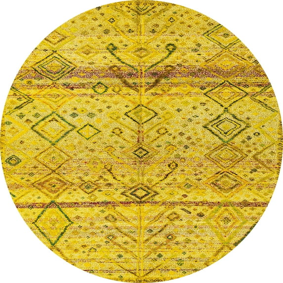 Ahgly Company Machine Washable Indoor Round Abstract Caramel Brown Area Rugs, 7' Round