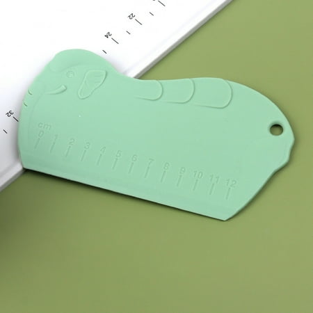

Qianha Mall Cartoon-themed Kitchen Utensil Versatile Cartoon Design Kitchen Scraper Food Grade Non-sticky Dough Cutter Noodle Tool with Double-sided Scale