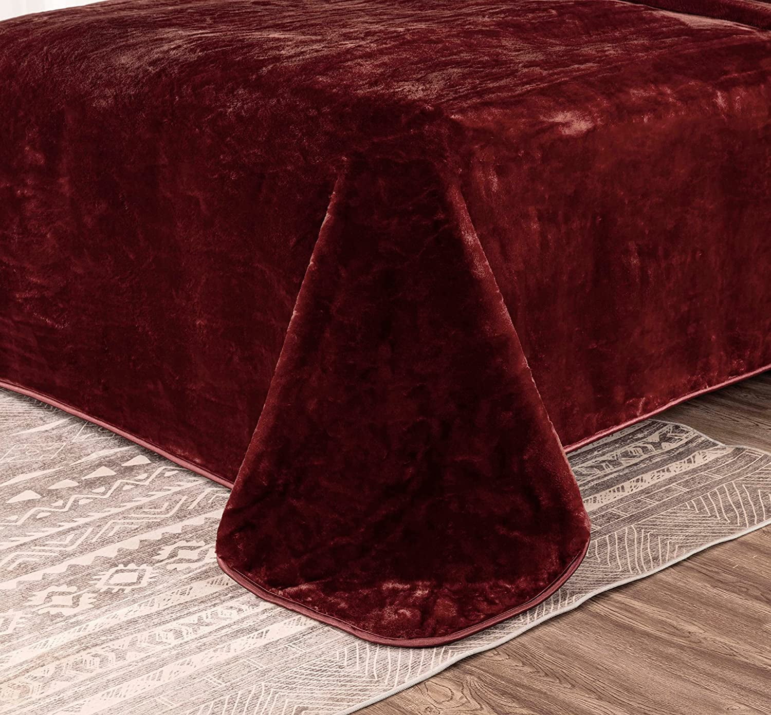 Chezmoi Collection Heavy Thick Korean Style Faux Mink Blanket Single Ply 9 Lbs, 750GSM Silky Soft Plush Raschel Mink Blanket, 92" x 106" US King Size, Solid Burgundy
