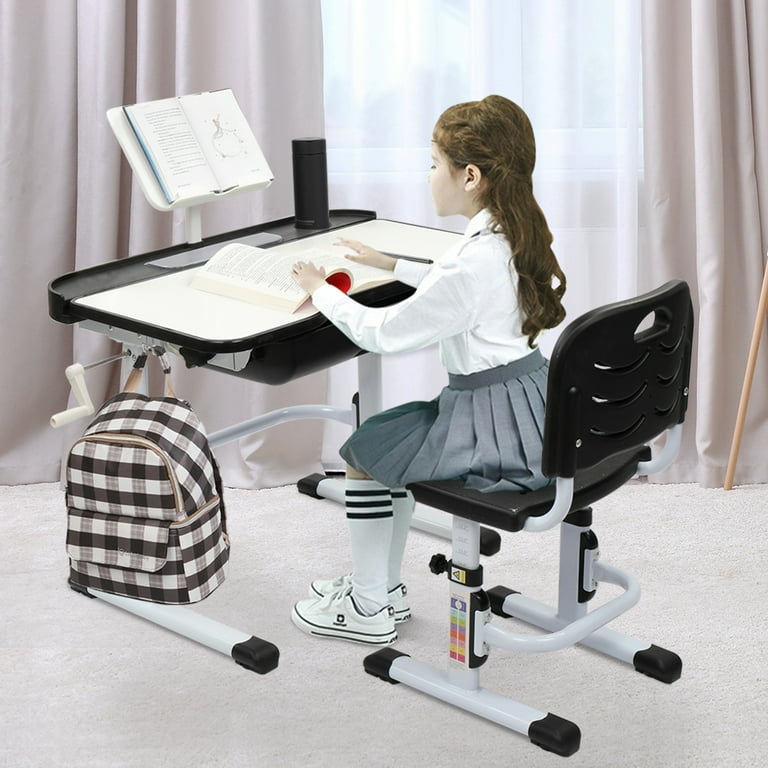 Toddlers desk best sale and chair set