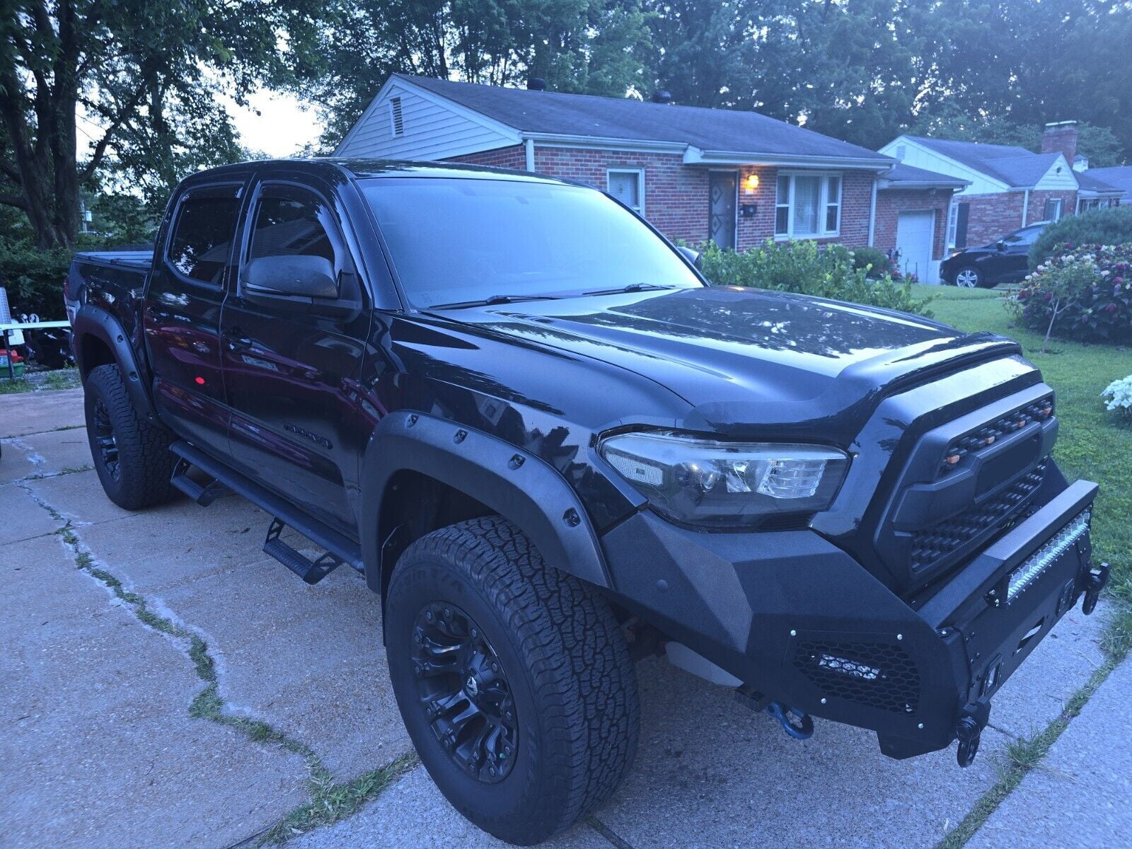 Vijay Compatible with 2016-2017-2018-2019-2020-2021-2022-2023 Toyota Tacoma Front Bumper Textured Black Steel with Lights and D-rings