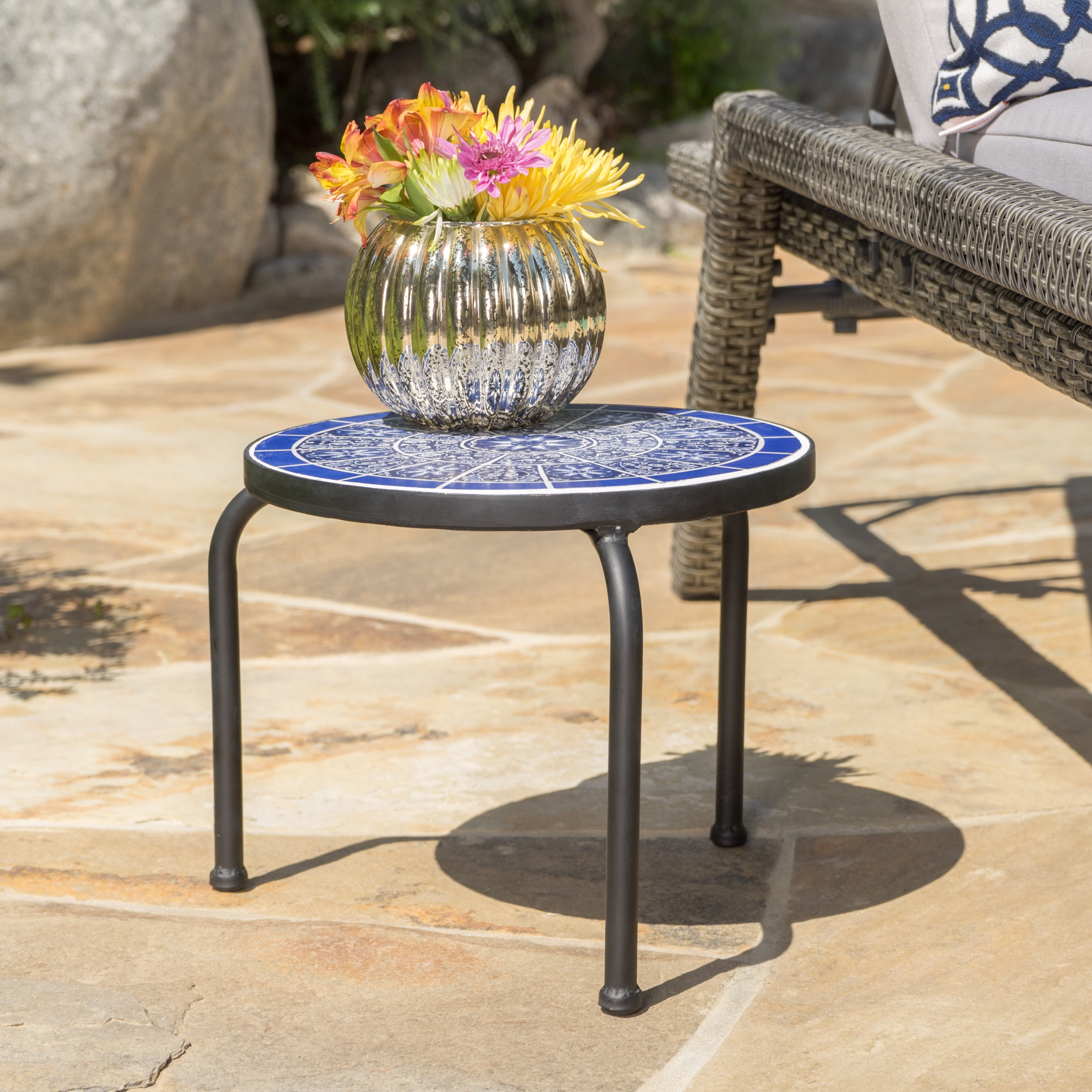 Bryan Outdoor Ceramic Tile Side Table With Iron Frame Blue And White Walmart Com Walmart Com