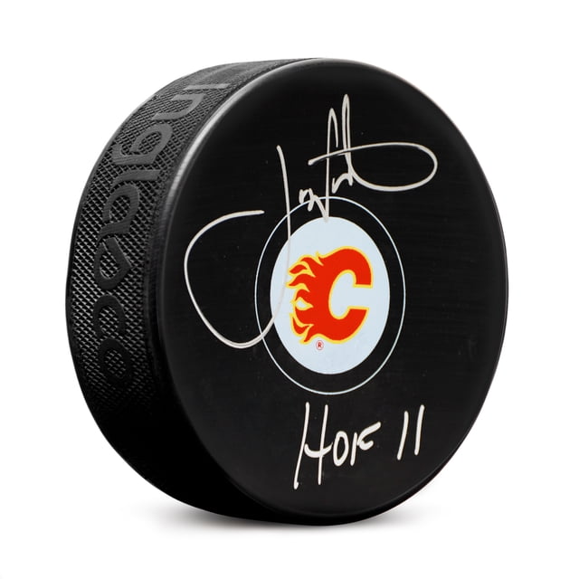 Joe Nieuwendyk Signé Calgary Flames Hockey Rondelle avec HOF Note