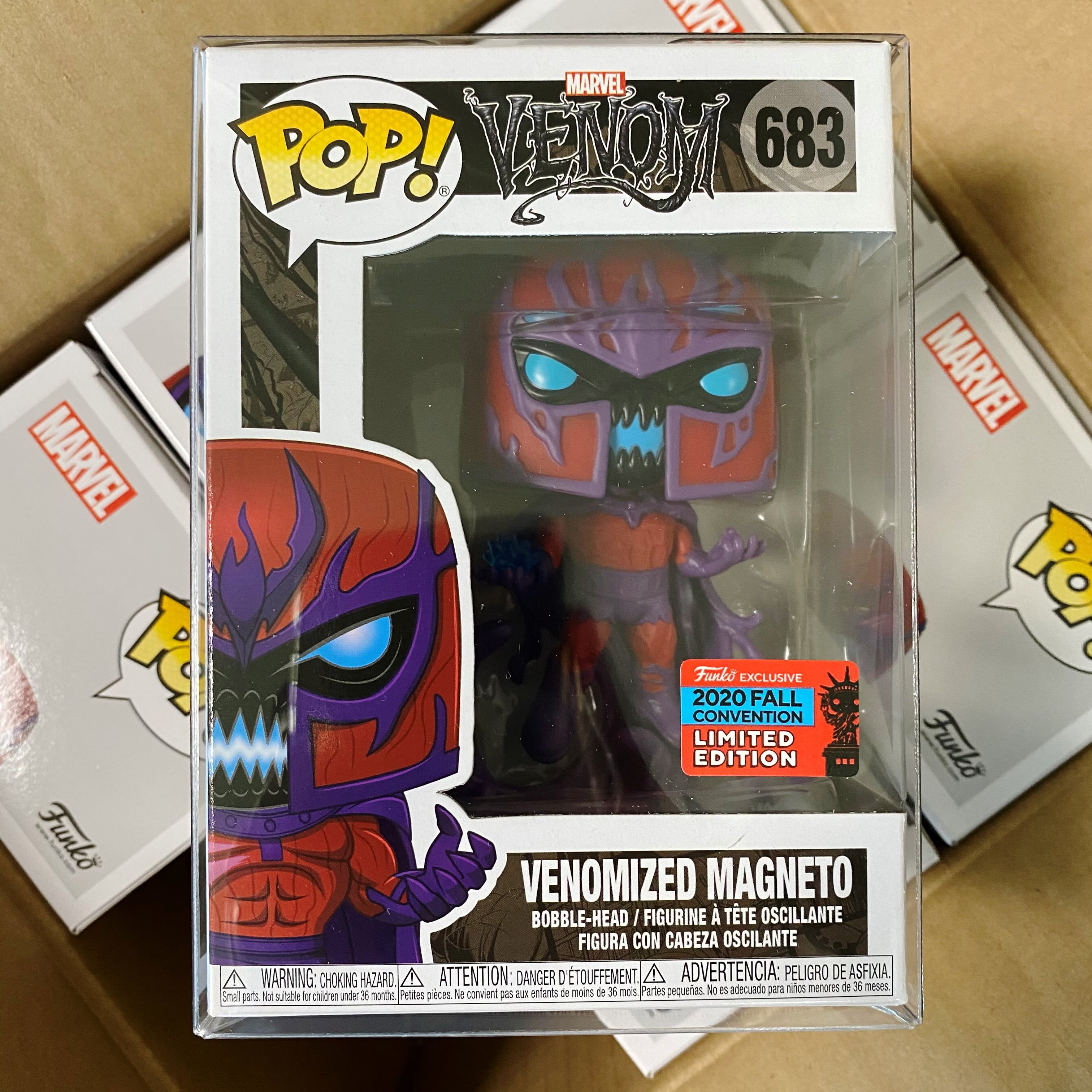 Funko Pop! Marvel Venom - Venomized Thanos Glows in The Dark 