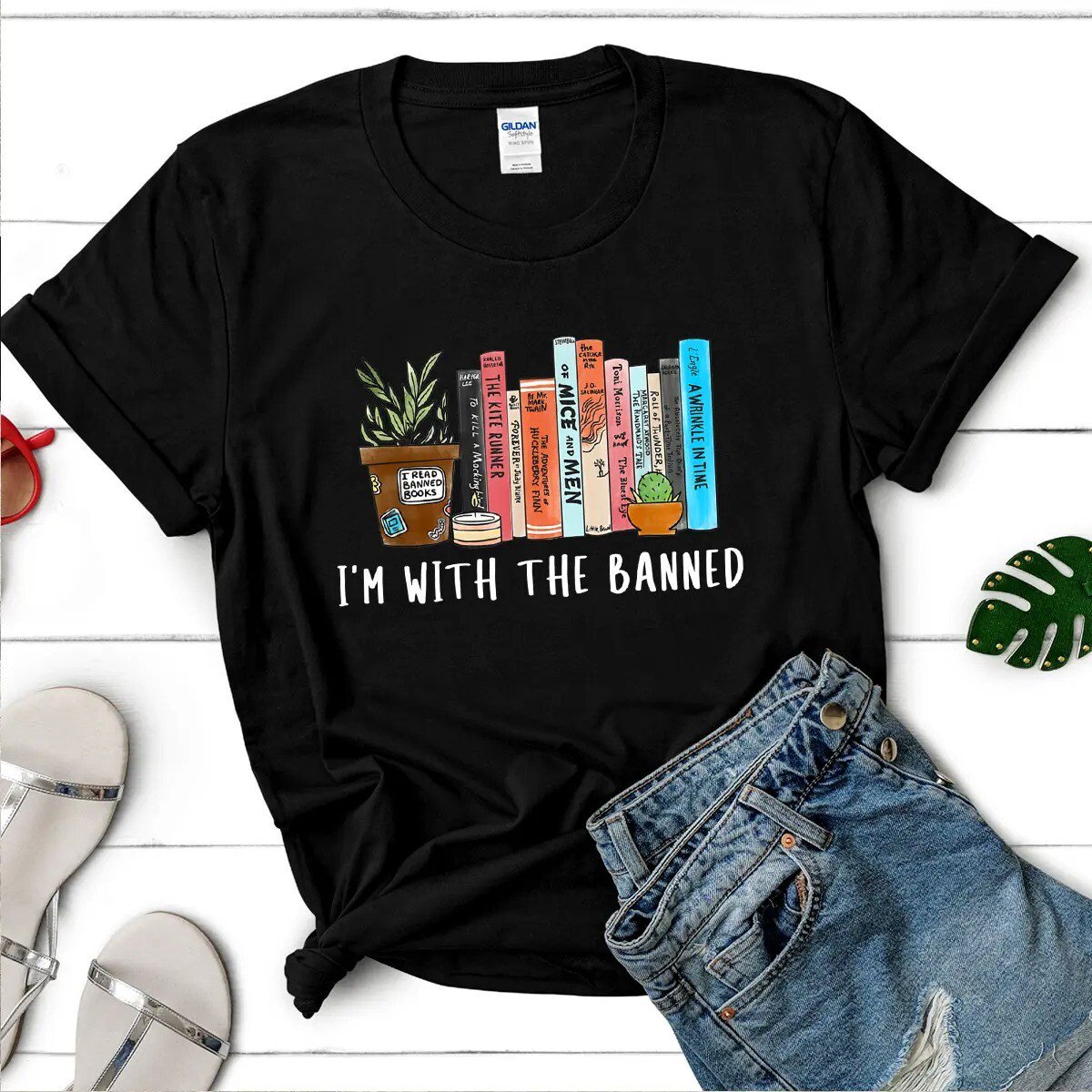 I'M With The Banned Books I Read Banned Books Lovers T-Shirt