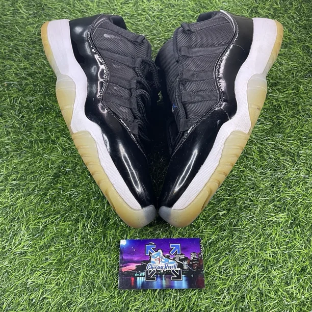 Ni - ke Air Jordan 11 Retro Low Space Jam Size 9 FV5104-004 Black Men’s *Used*