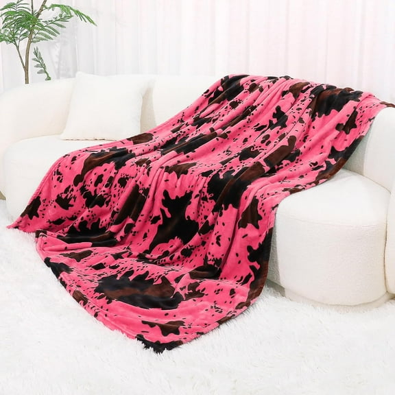 Hot Pink Throw Blanket Twin Size Decorative Soft Fleece Bed Blankets Lightweight Fuzzy Strawberry Dark Pink Twin Blanket for Bedroom Couch All Season
