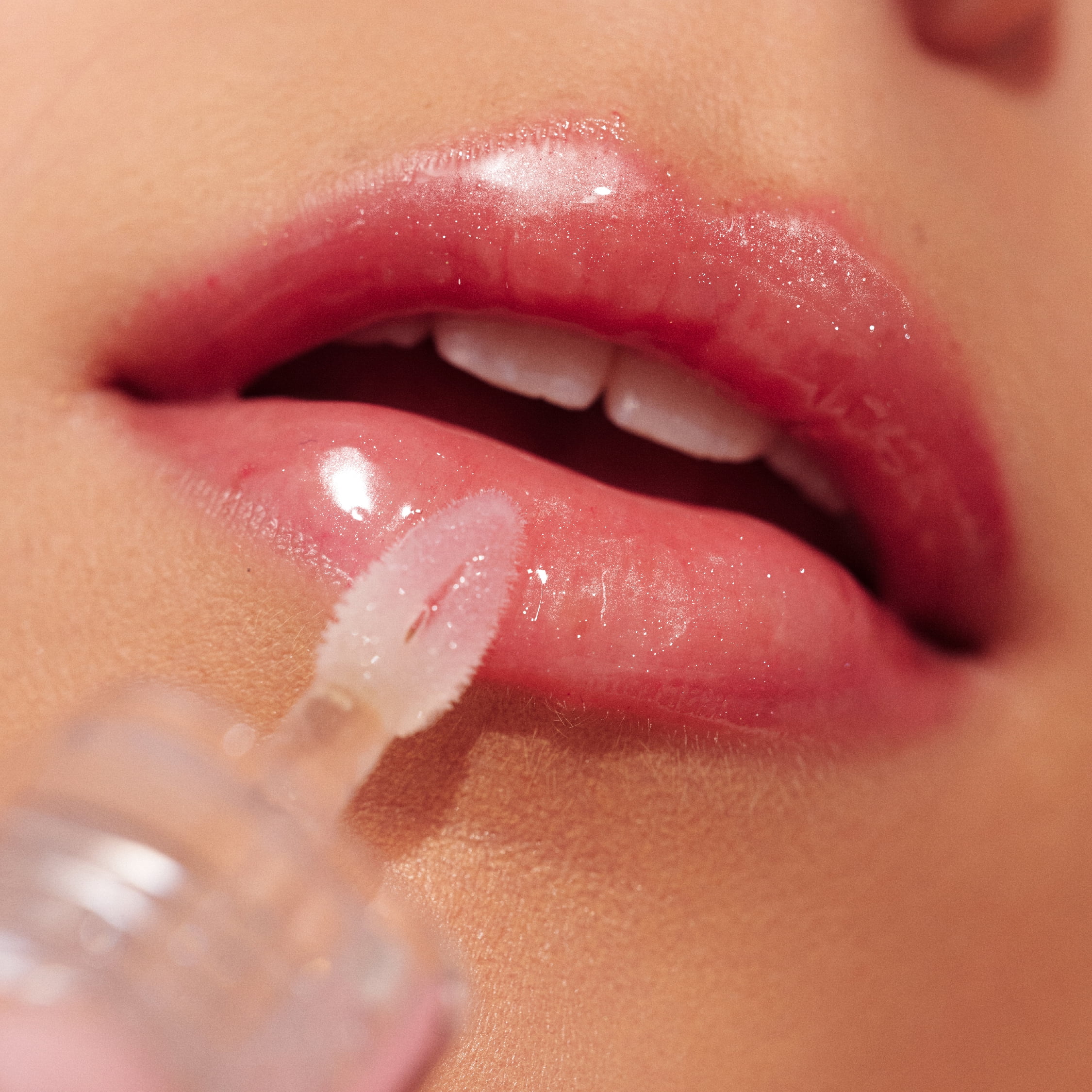 MCoBeauty - Hot Lip Plump - Cinderella