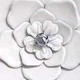 thumbnail image 3 of Home Roots 321302 Fleurs Murales en Métal Blanc - Lot de 3, 3 of 5