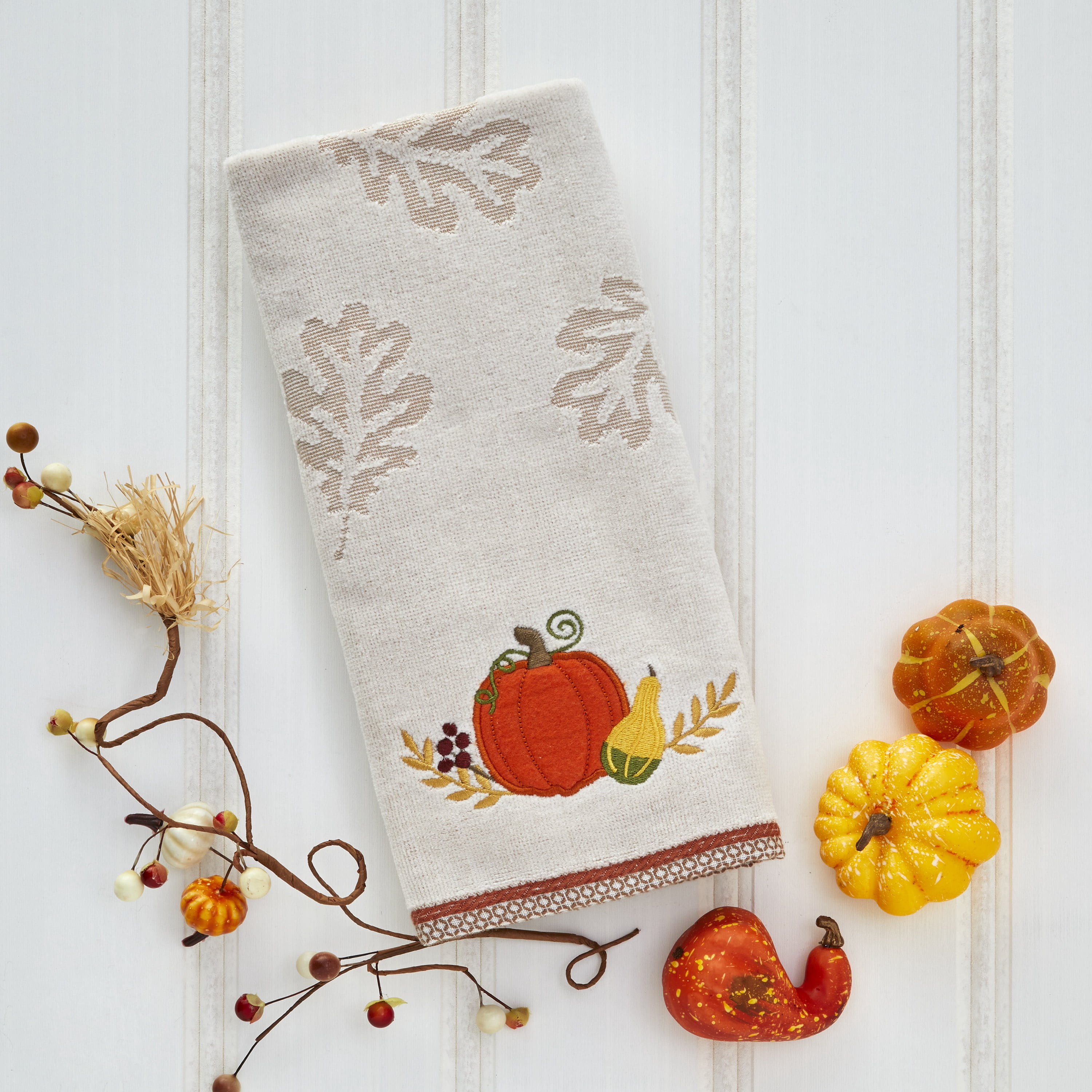 SKL Home Saturday Knight Ltd Traditional Pumpkin Hand Towel - (2-Pack) - 16x25", Tan