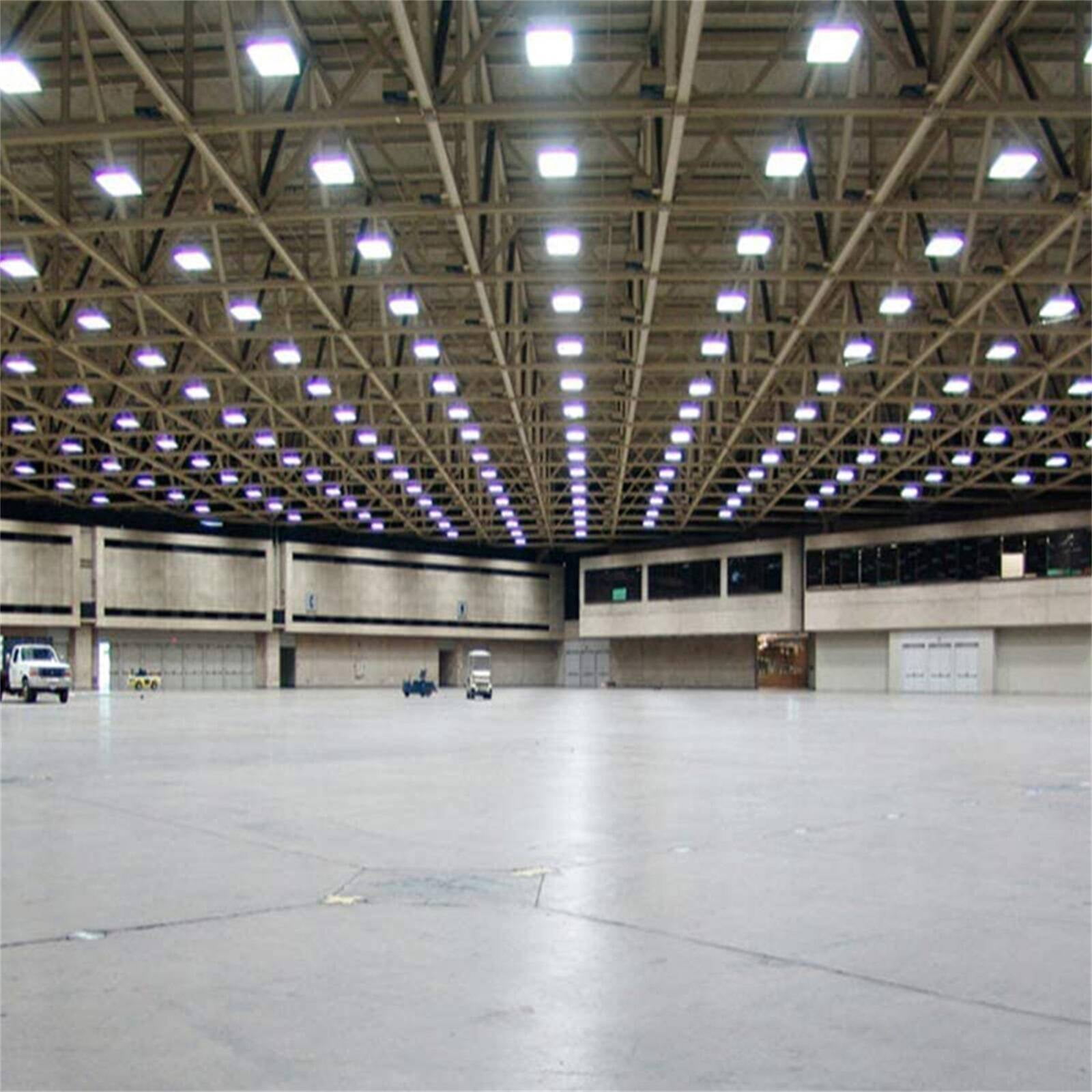 Chiuer 130W LED Warehouse Lights 5000K 18600LM 120-277V 1-10V Dimmable