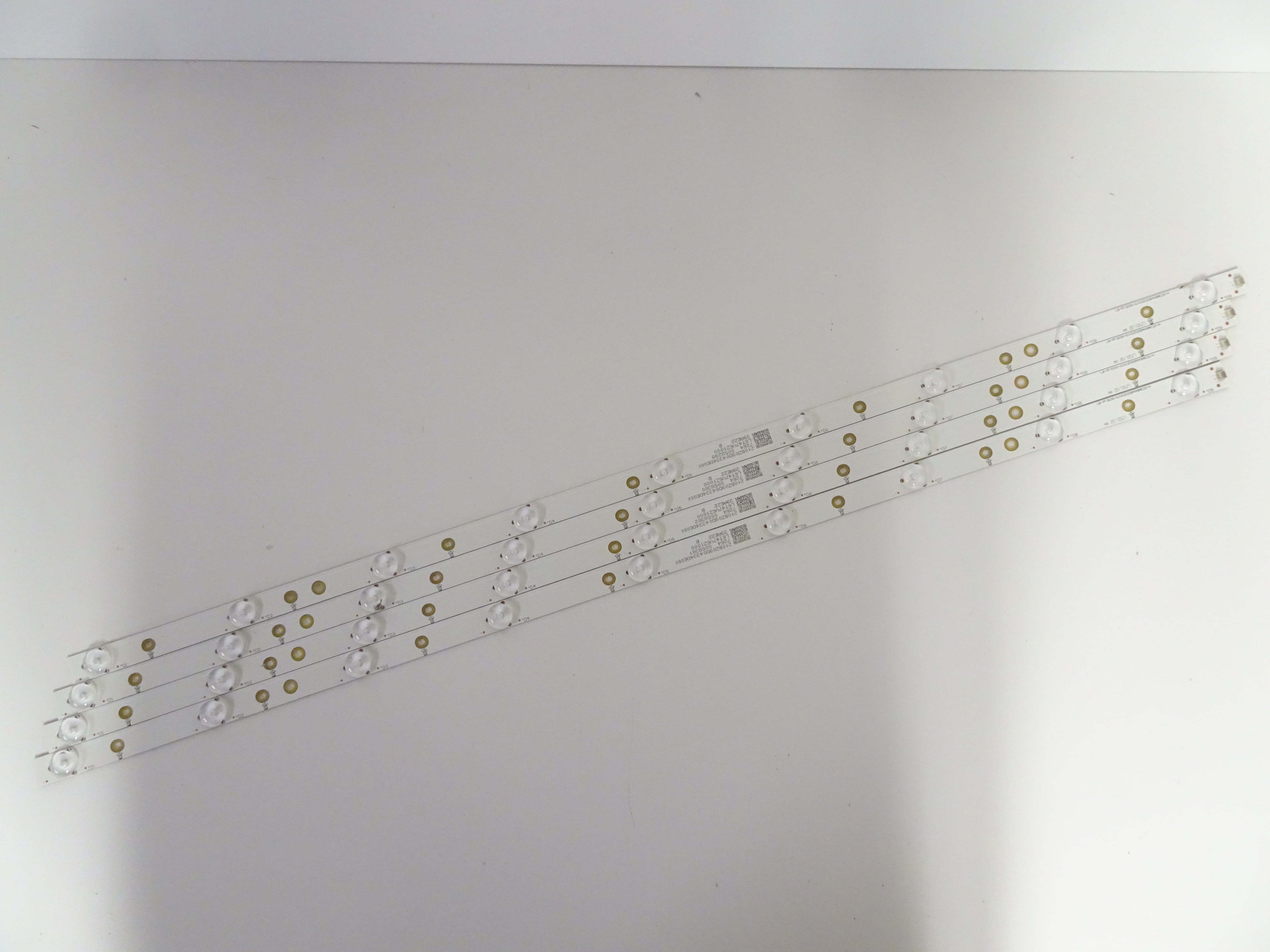 Vizio D39FE1 LED Backlight Strip Set (4) LBPF3030GJVIZIO394X9AE22H